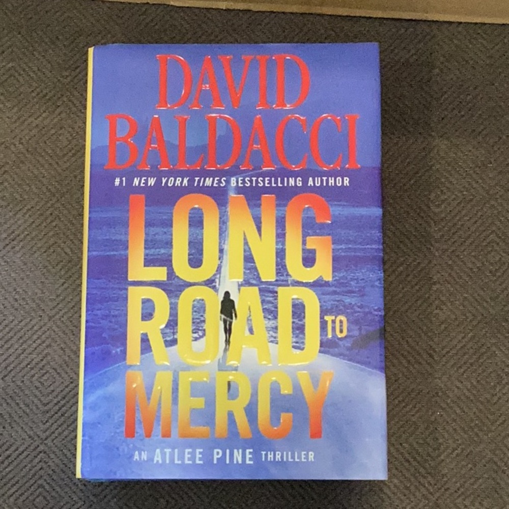 5/$20 ‘Long Road to Mercy' Thriller Book - by David Baldacci Hard Cover